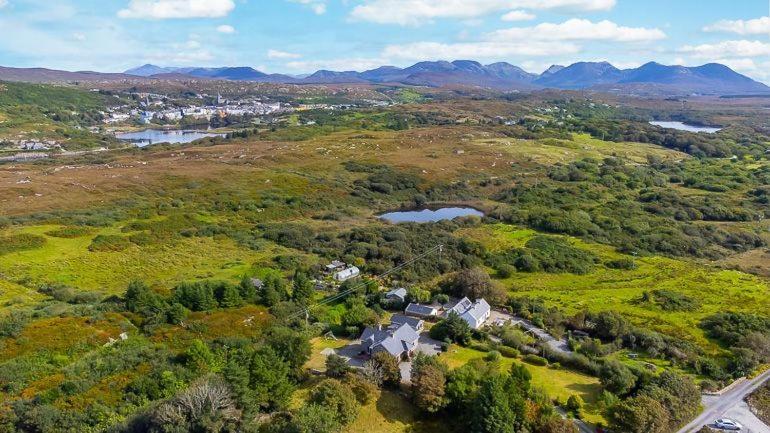 Sycamore Cottage Clifden Exteriör bild